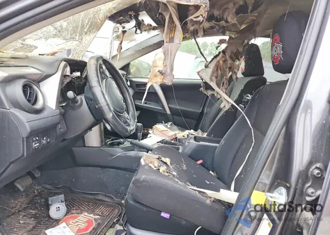 2017 Toyota Rav4 Le z USA, uszkodzony, nr VIN JTMBFREV1HJ164069